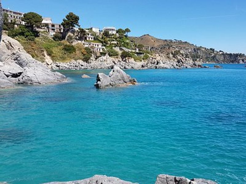 Prenota Le Spiagge A Montauro Beacharound