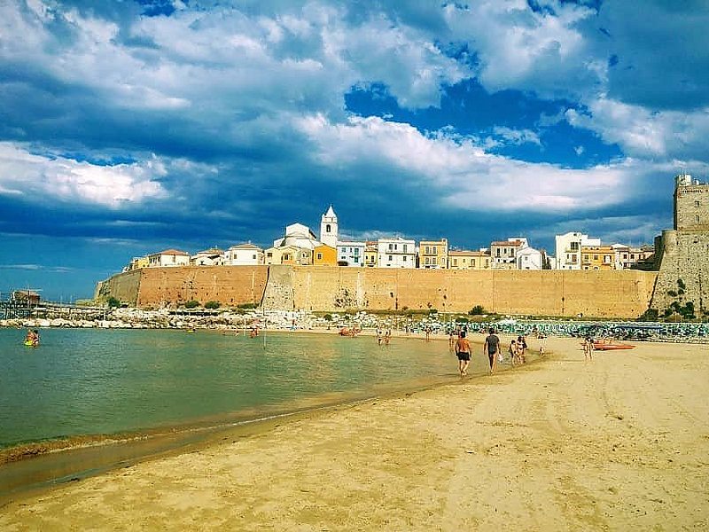 Stabilimento Balneare Lido Panfilo Termoli Prezzi Ombrellone Lettino E Sdraio Beacharound