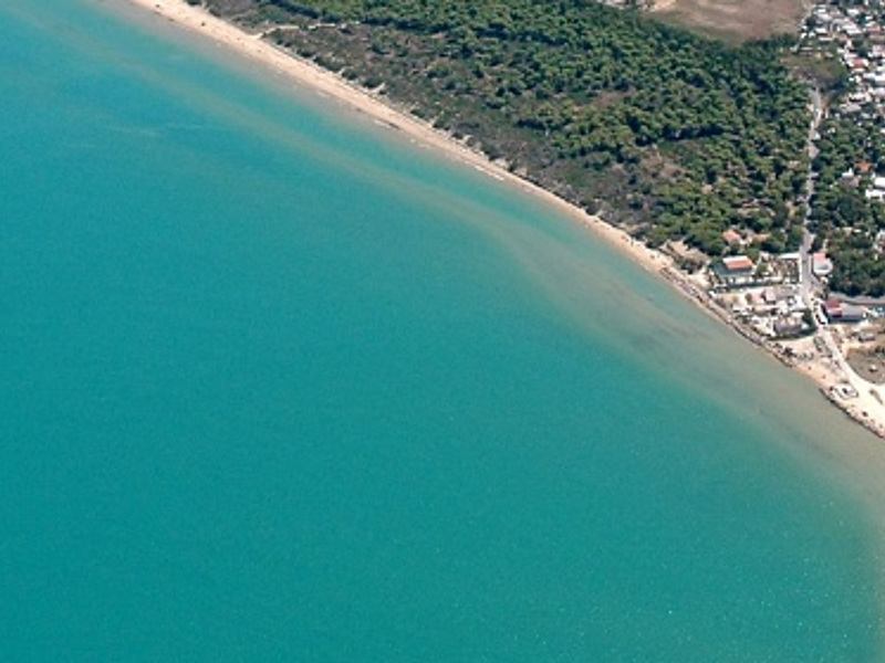 Prenota Le Spiagge A Foce Varano | Beacharound